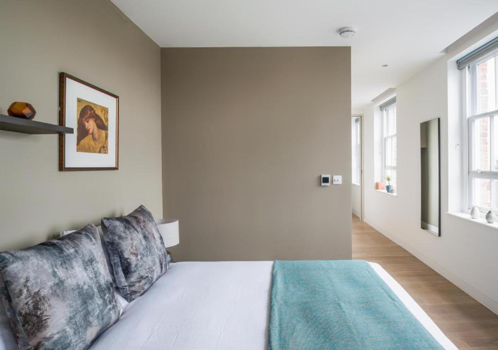 Wells Court By Aeria Apartments London Exterior photo